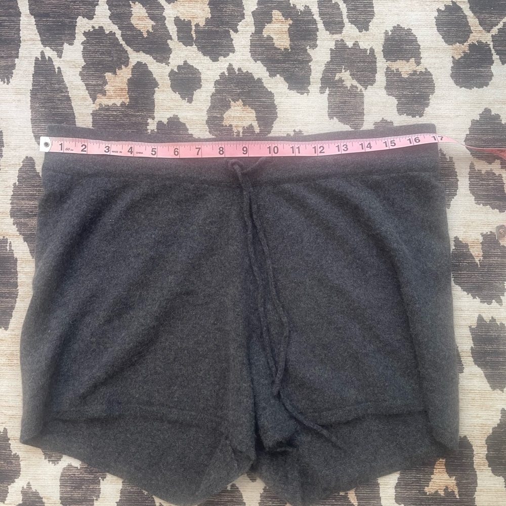 Garnet Hill Gray Pajama Set Cashmere Sleepwear - Picture 4 of 8
